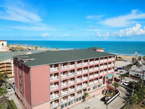 Quality Inn & Suites Galveston - Beachfront image 5