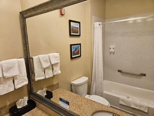 Quality Inn & Suites Galveston - Beachfront image 6