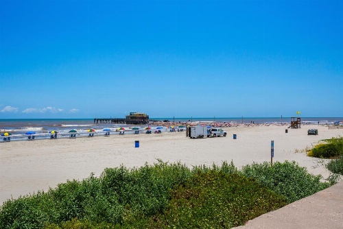 Quality Inn & Suites Galveston - Beachfront image 12